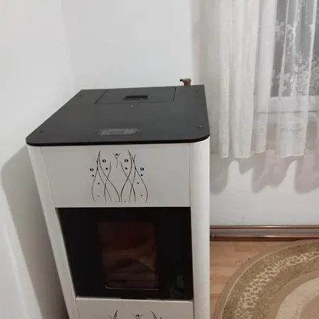 Dzenana S 3 Spavace Sobe 아파트